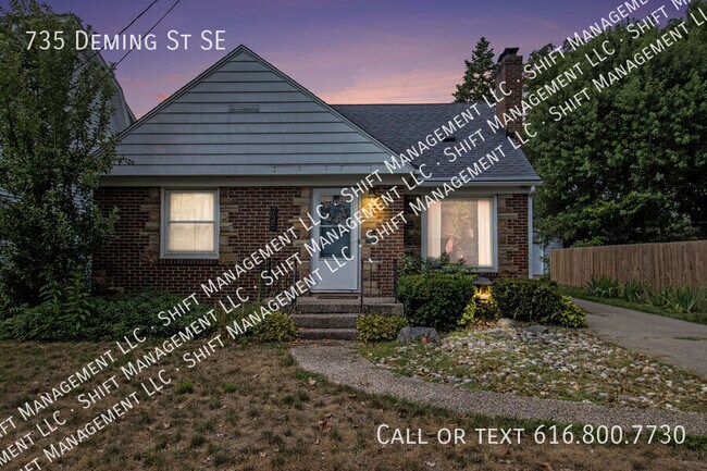 Primary Photo - 735 Deming St SE
