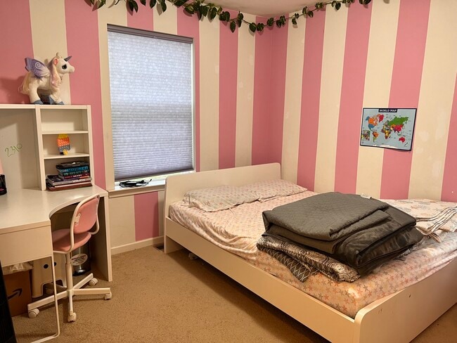 Building Photo - 7932 John Galt Wy