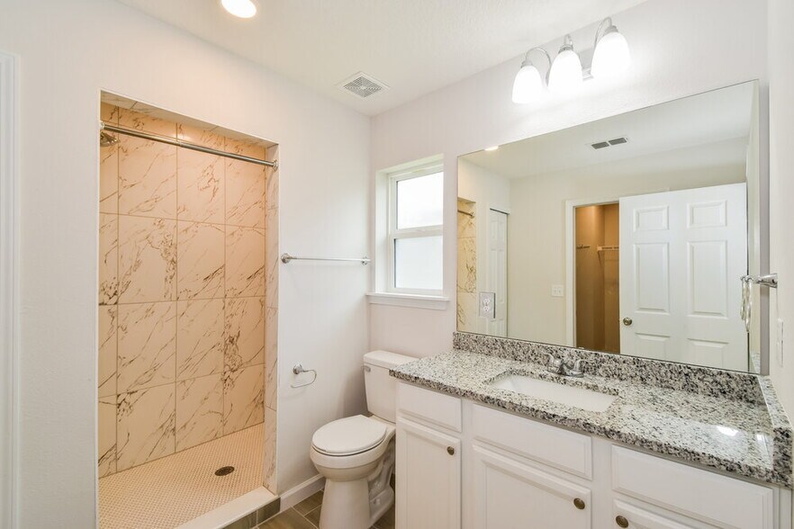 Building Photo - 6087 Patriots Landing Ln