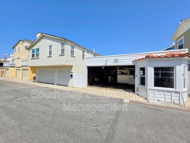 Building Photo - 57 7th Ct