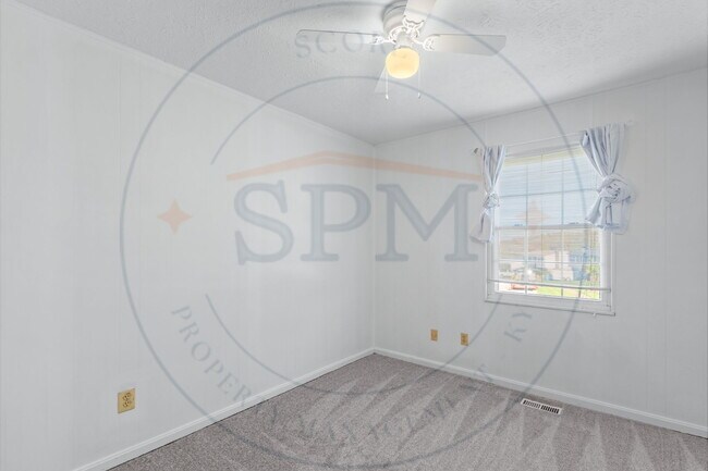 Building Photo - 9204 Woodreed Ct