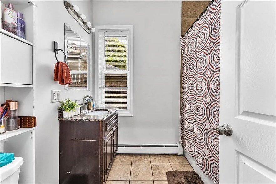 Building Photo - 186 Federal St