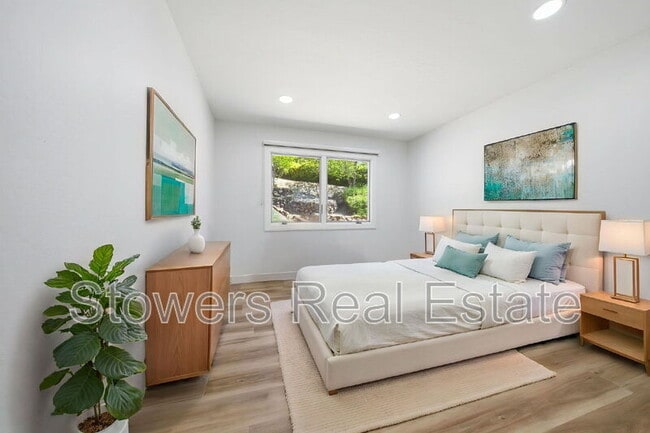 Building Photo - 155 Mountain Canyon Pl