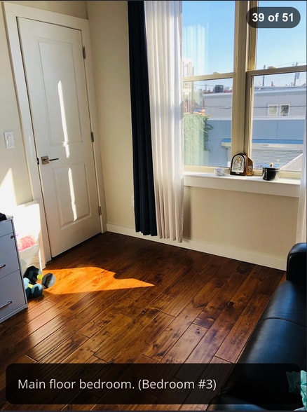 3rd Bedroom / Office Main floor - 2015 S Hutchinson St