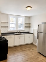 Building Photo - 346 Parkdale Ave