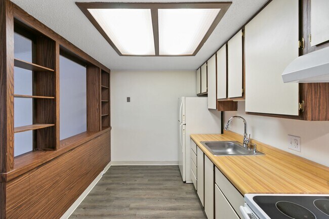 Interior Photo - Forest View Apartments (Metro Lansing Investments LLC)