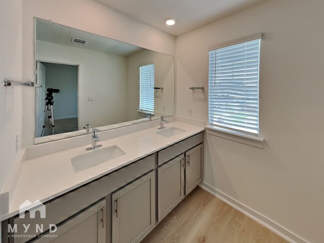 Building Photo - 2813 Caleb Asher Lp