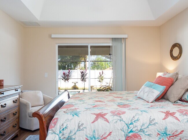 Building Photo - Move in with Zero Deposit! Turnkey Furnish...