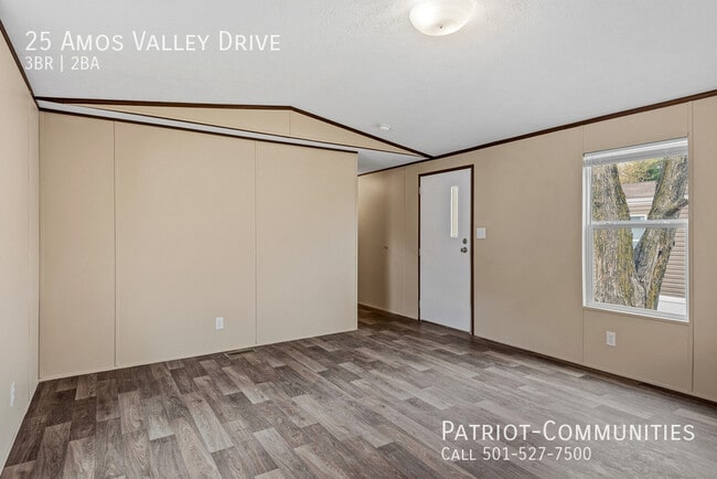 Building Photo - 25 Amos Valley Dr