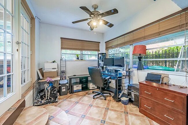 Florida Room / Bedroom 3 - 2111 SW 24th St