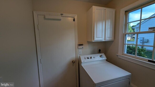 Building Photo - 4500 Stone Pine Ct
