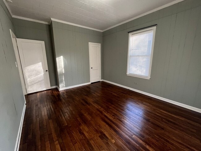 Building Photo - 3 Bedrooms, 2 Bathrooms - Home in North Rome!