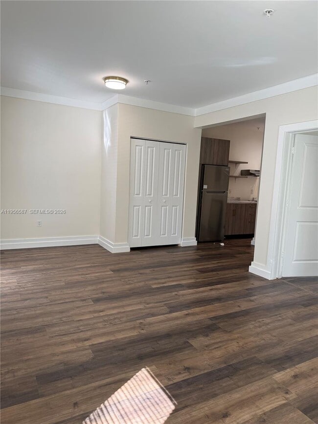 Building Photo - 1330 Pennsylvania Ave