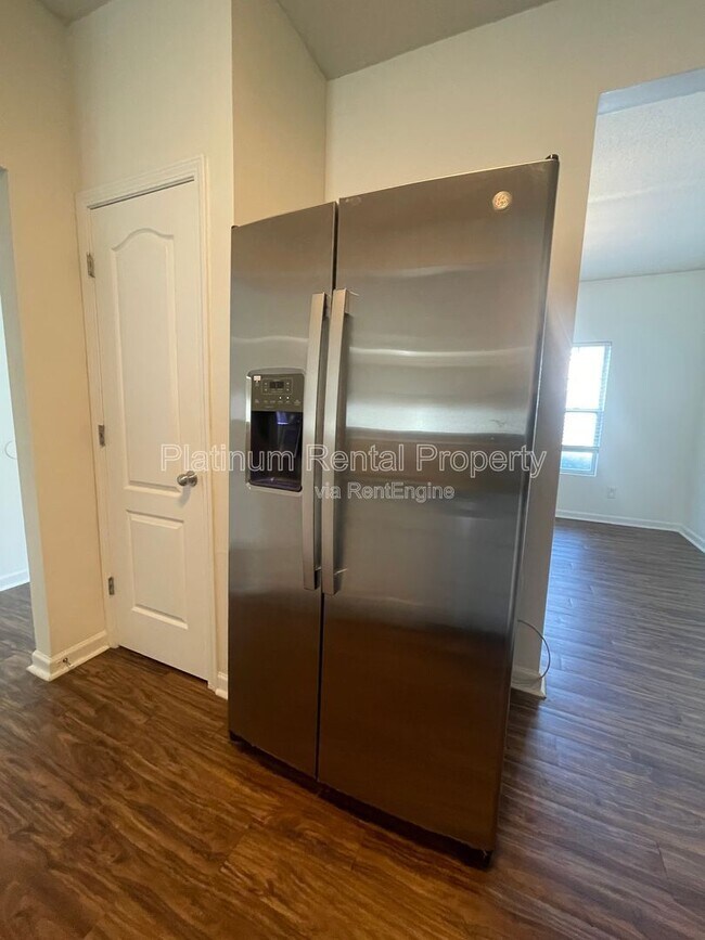 Building Photo - 2291 Bigwood Trail