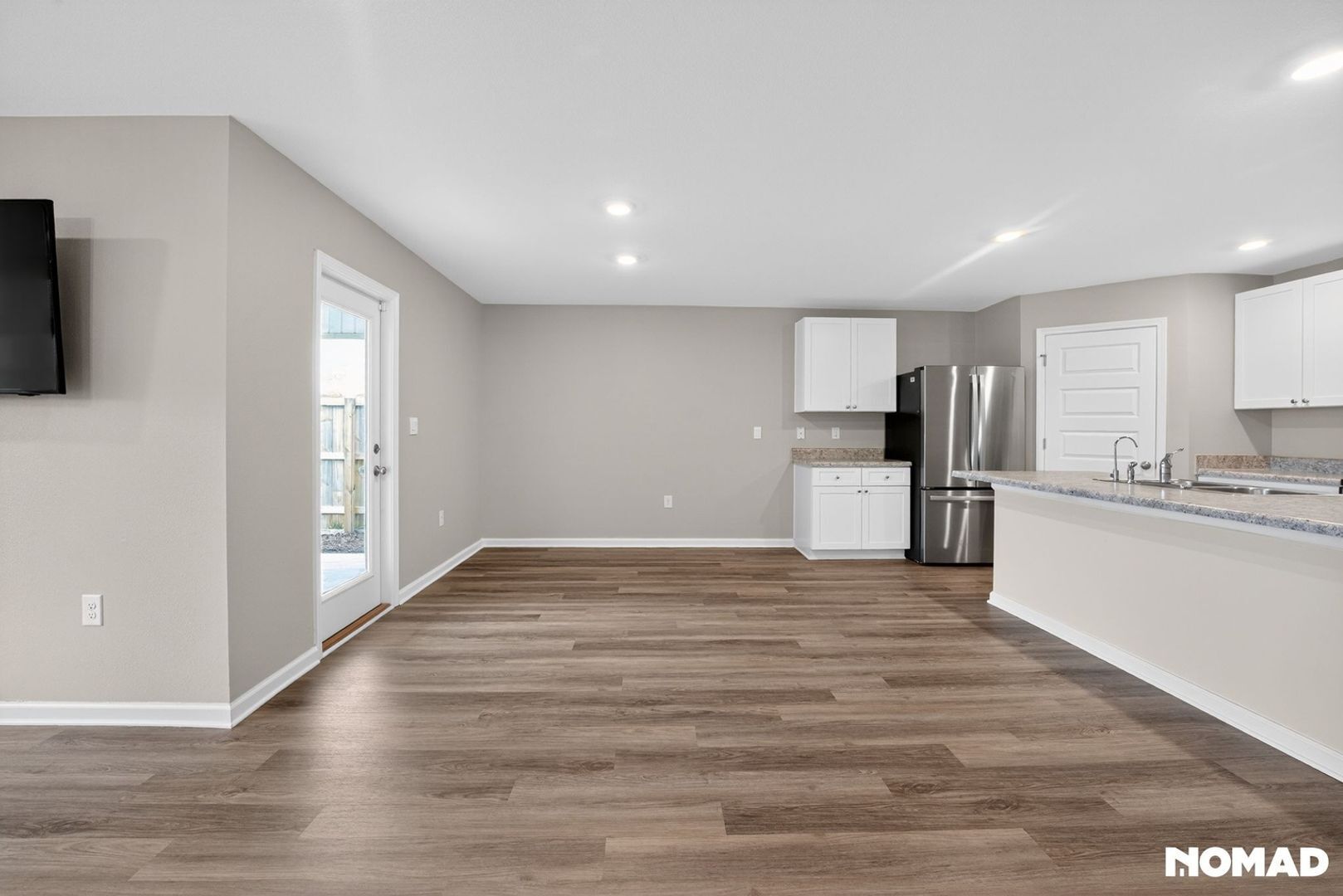 Building Photo - 5024 Rivergrass Dr