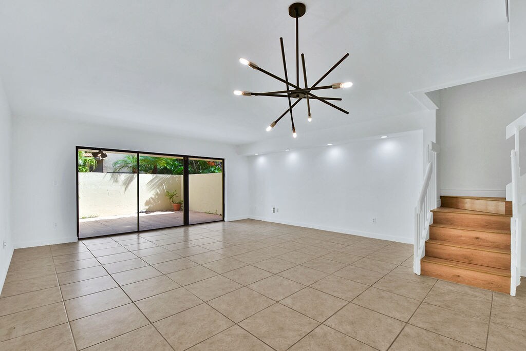 Building Photo - 3501 Magellan Cir
