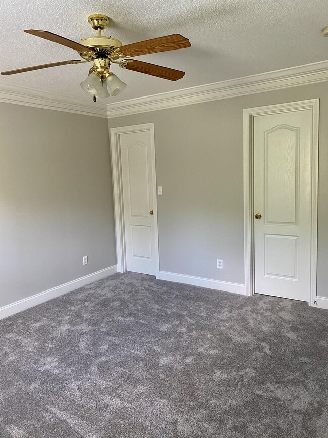 Building Photo - 809 Garcia Way