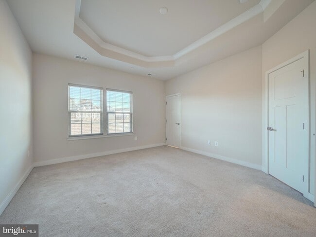 Building Photo - 9502 Autumn Berry Pl