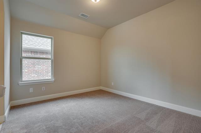 Building Photo - 5113 Berkley Dr