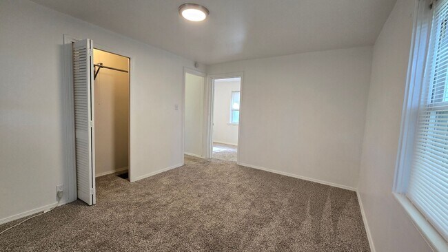 Building Photo - 5769 Harrison Ave