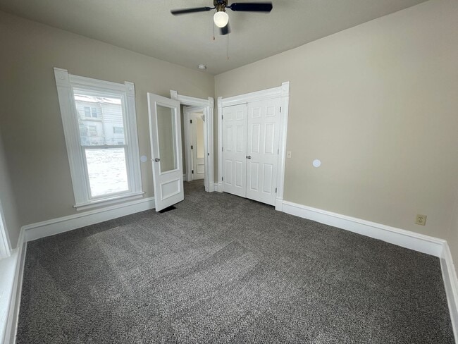 Building Photo - Beautiful 4 Bedroom 1 Bath House for Rent