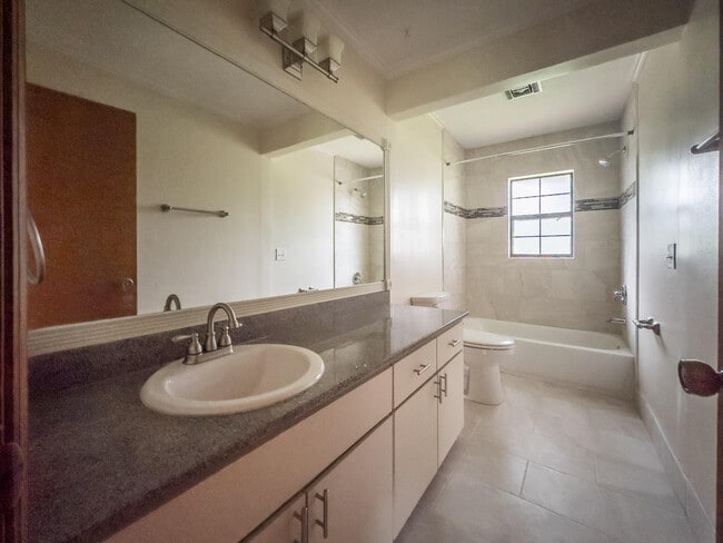 Building Photo - 8072 SW 54th Ct