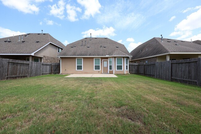 Building Photo - 4155 Falvel Cove Dr