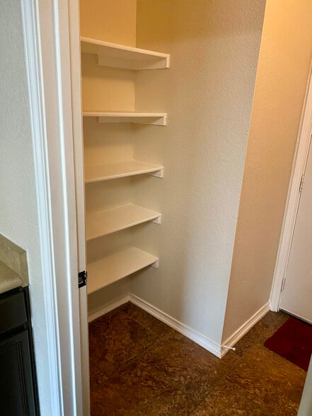 Building Photo - 14735 Bending Point