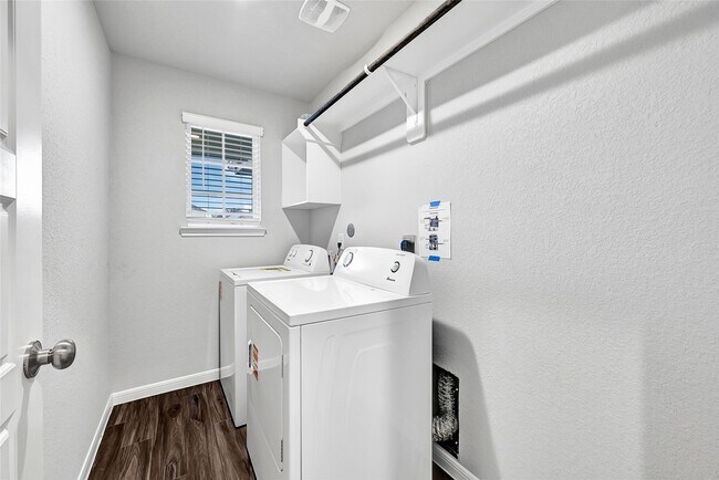 Building Photo - 15638 Buffalo Mdw Ct