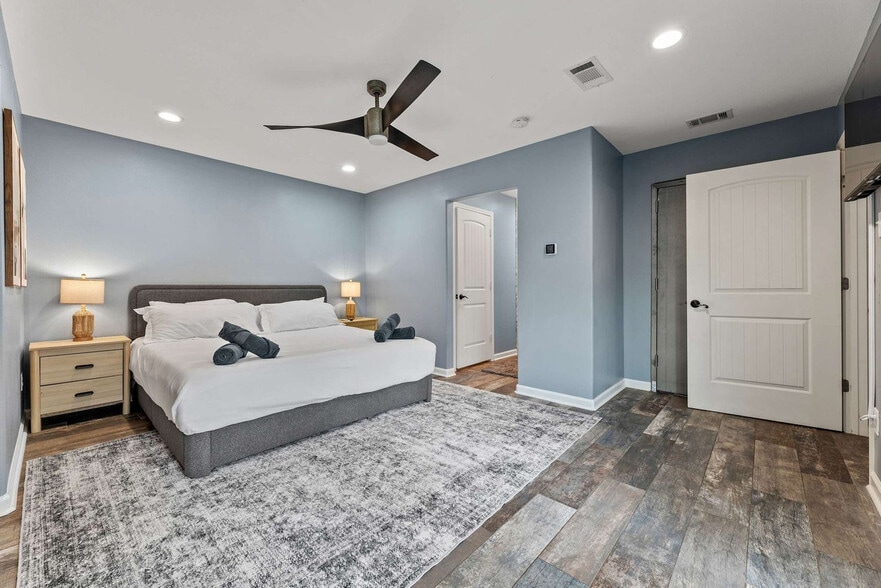 Building Photo - 14190 Brushwood-SI ID1514818P