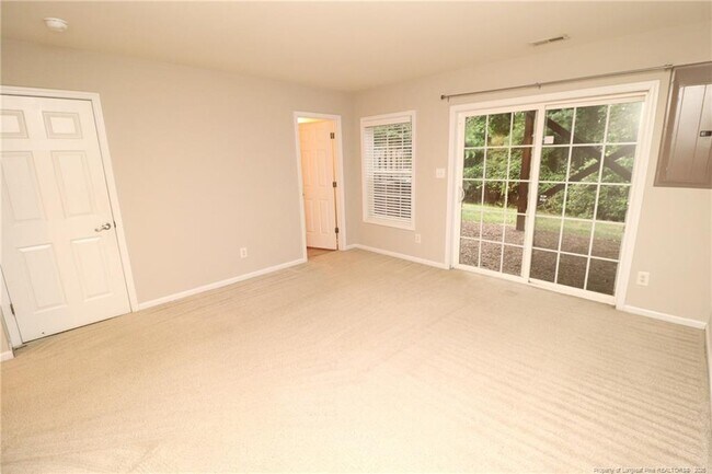 Building Photo - 8120 Upper Lake Dr