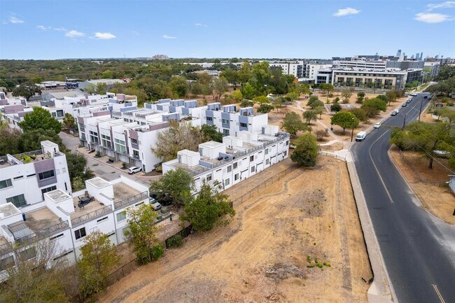 Building Photo - 4801 S Congress Ave