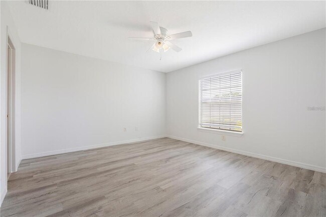 Building Photo - 1134 Villa Ln