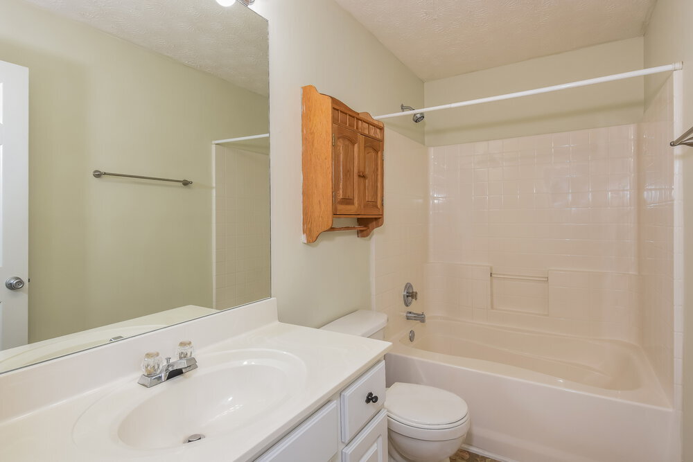 Building Photo - 2375 Keenland Ct