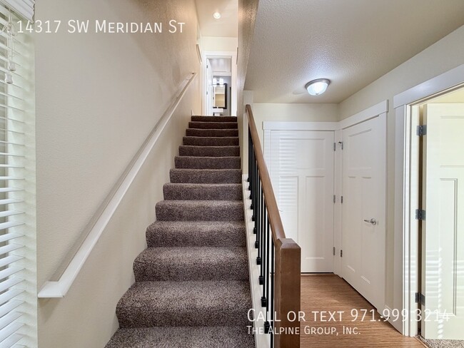 Building Photo - 14317 SW Meridian St