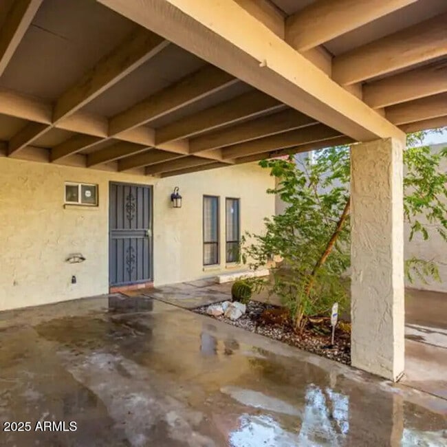 Building Photo - 3039 N 38th St
