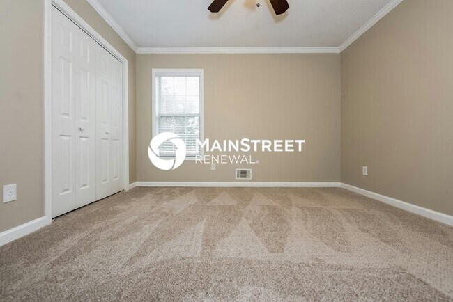 Building Photo - 5 Bedroom Pet-Friendly Home in McDonough, GA with Main Street Renewal