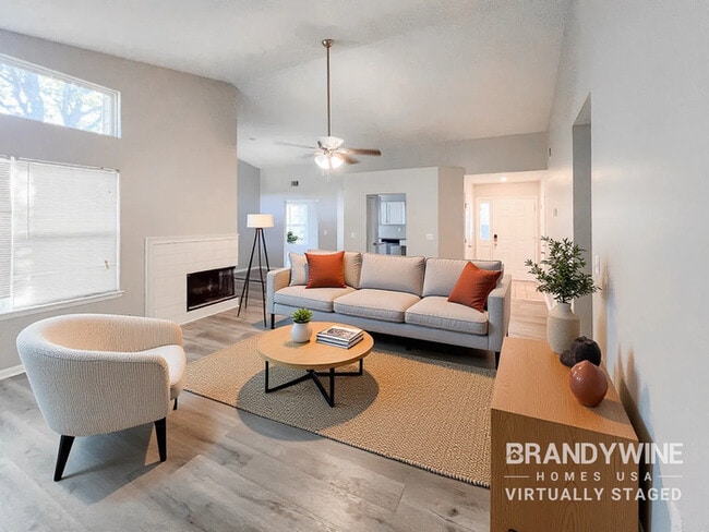 Building Photo - 4400 Westchester Ct