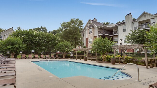 Building Photo - 875 Crowne Forest Ct