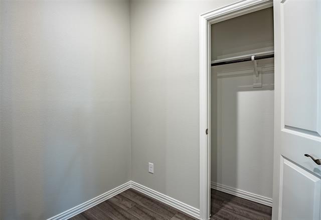 Building Photo - 1143 Enchanted Rock Ln