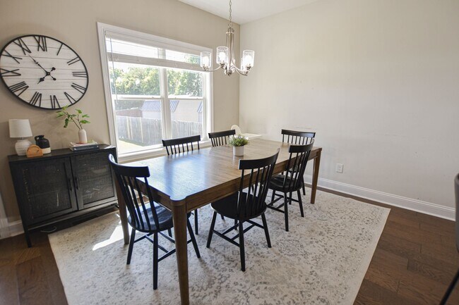 Building Photo - 2273 Colston Dr