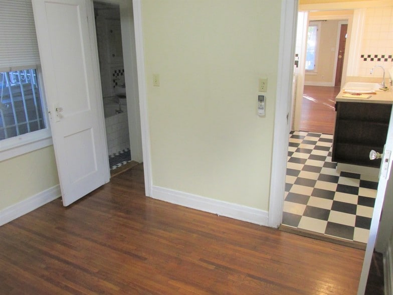Bedroom, looking into kitchen and bath - 502 N Vista St