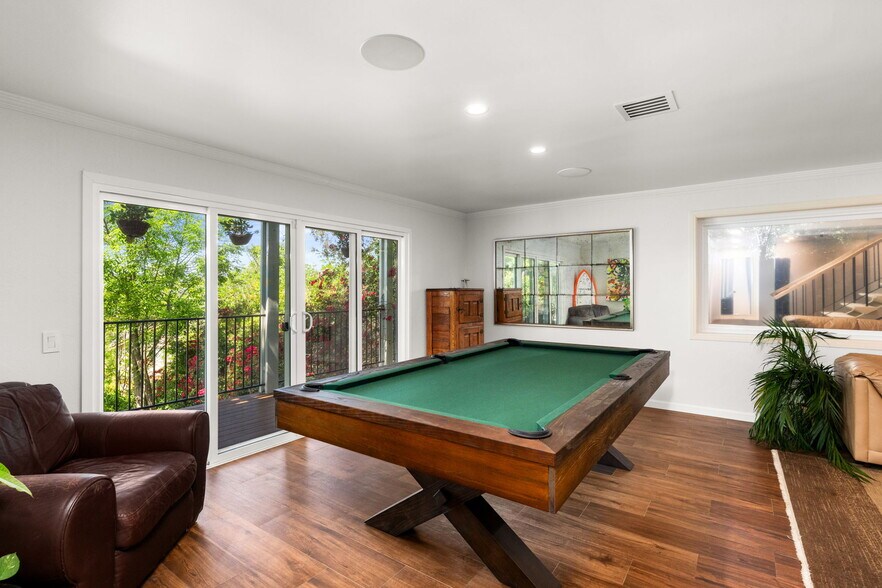 Building Photo - 4781 Galendo St