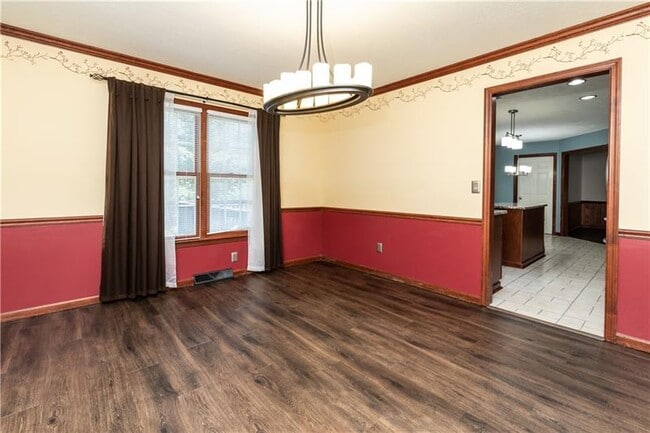 Building Photo - 238 Cumberland Dr