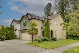 Building Photo - 4 Bedroom PLUS Bonus Room at Carriage Park...