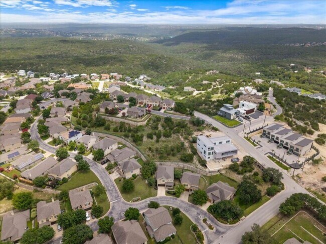 Building Photo - 15 Stone Terrace Dr