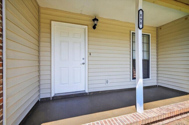 Building Photo - 898 Meginnis Ln