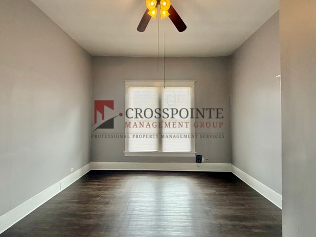 Building Photo - Dobbs 618, 620, 622