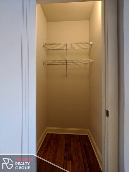 Building Photo - 2315 N Rockwell St