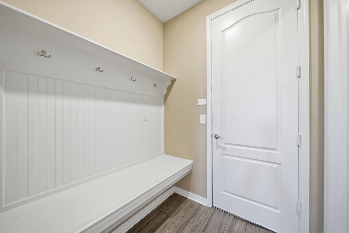 Building Photo - 11405 Cay Spruce Wy